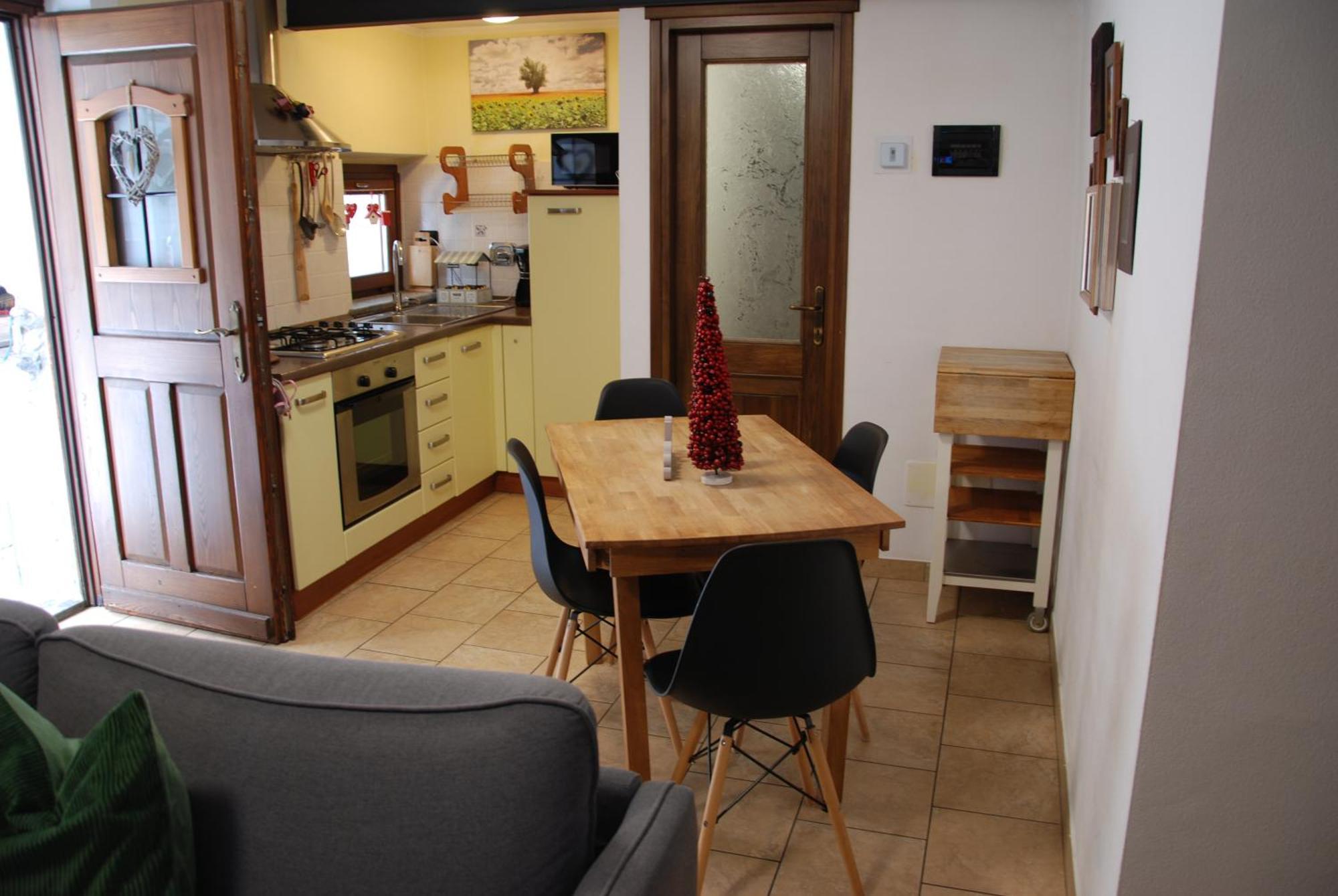 Maisonette Nus Eksteriør bilde